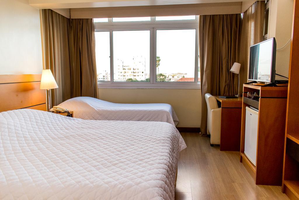 Hotel Jacques Georges Business Pelotas Exterior foto