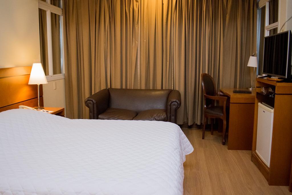 Hotel Jacques Georges Business Pelotas Exterior foto